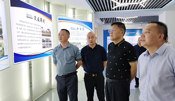 深圳正威集團(tuán)董事會江主席，黃總一行蒞臨我司考察